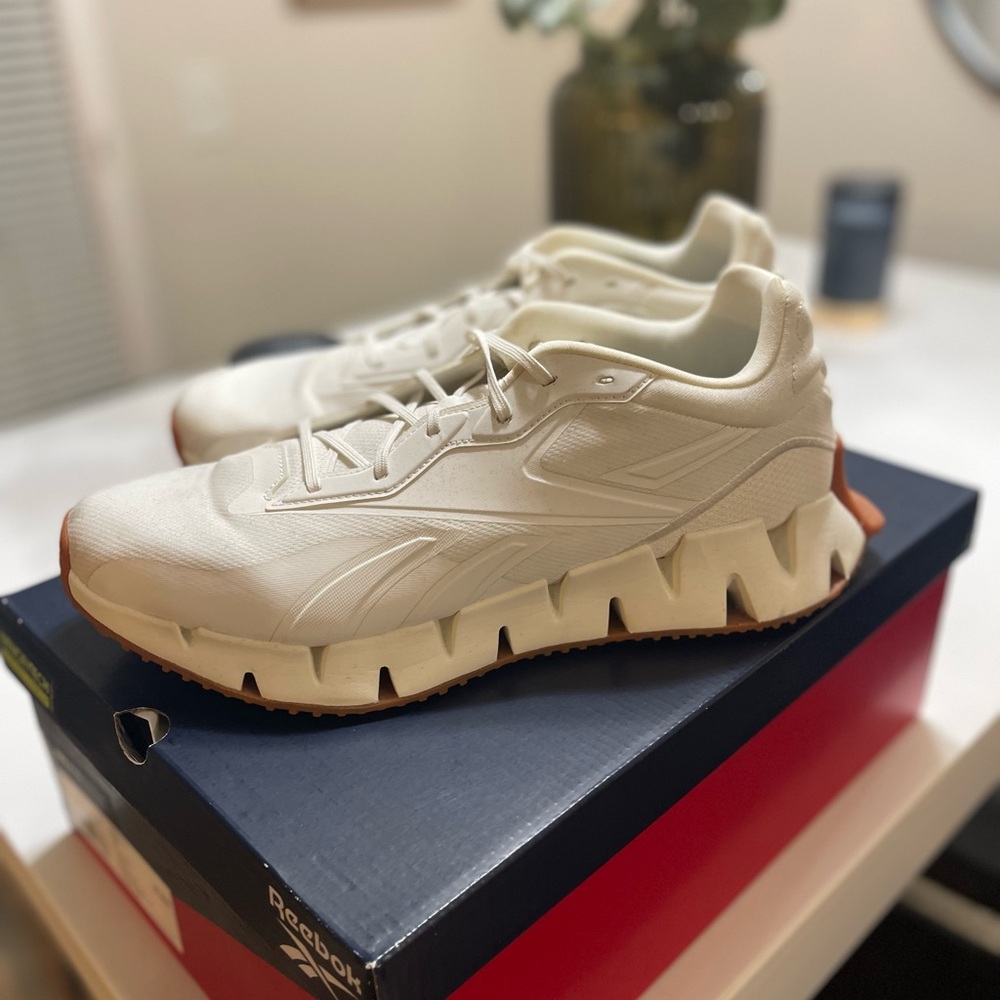 Size 11.5 - Used Reebok Men's Zig Dynamica